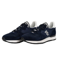 画像をギャラリービューアに読み込む, 8052579440338_01
