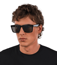 Carica l'immagine nel visualizzatore di Gallery, SPLR49M 57Z42P_03
